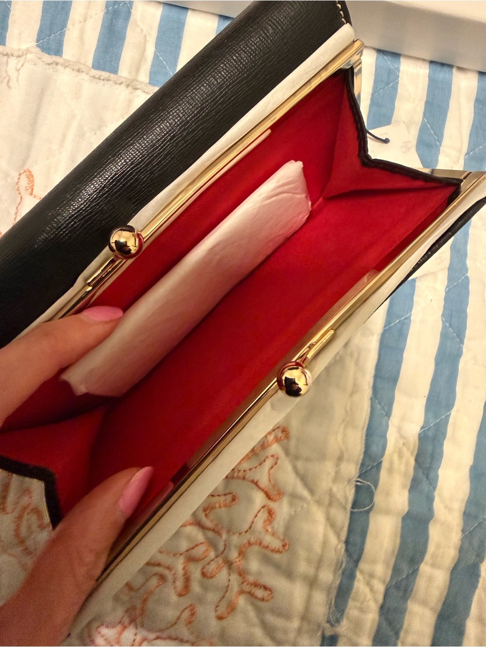 Dooney navy wallet - Picture 7 of 7